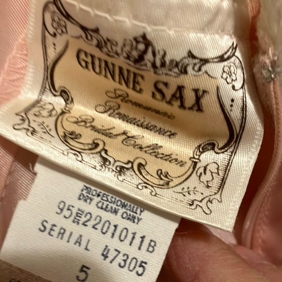 Vintage Pink Satin Nightgown with Lace Trim - Picture 3 of 8